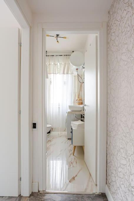 Bright & Modern 2 Min Metro 20Min Niguarda H Daire Milano Dış mekan fotoğraf