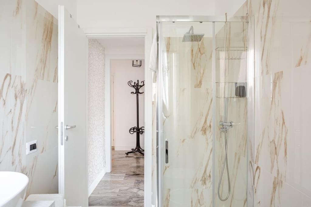 Bright & Modern 2 Min Metro 20Min Niguarda H Daire Milano Dış mekan fotoğraf